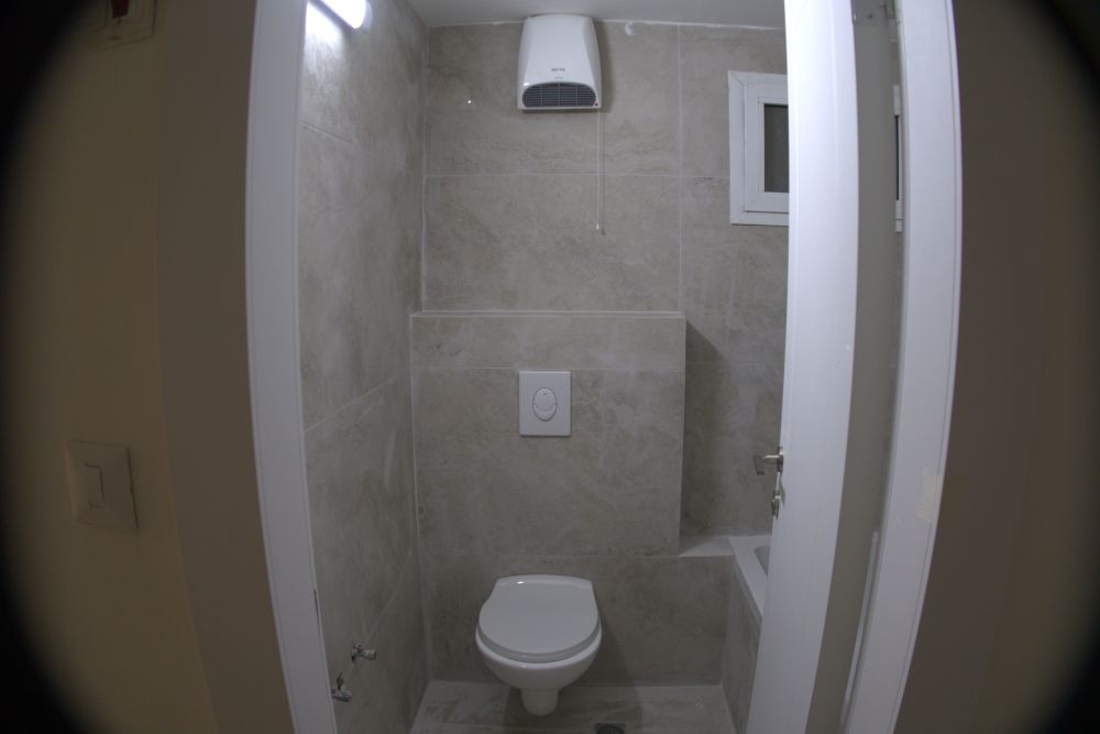 Spacious Newly Renovated 3 BR Apt in Ganei Geulah Avail LT photo 3
