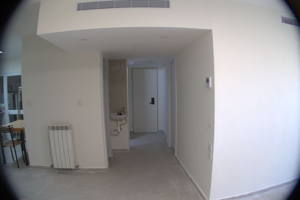 Spacious Newly Renovated 3 BR Apt in Ganei Geulah Avail LT photo 2